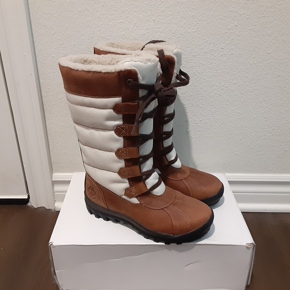 Timberland - Picture 3 of 6